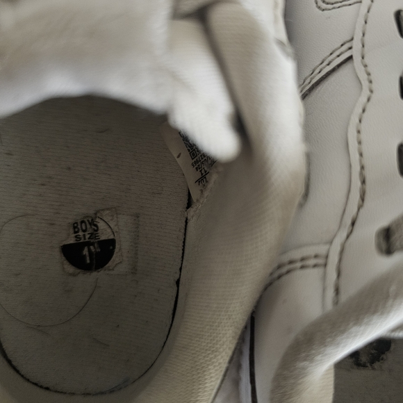 Nike White Kids Sneakers - Picture 10 of 11